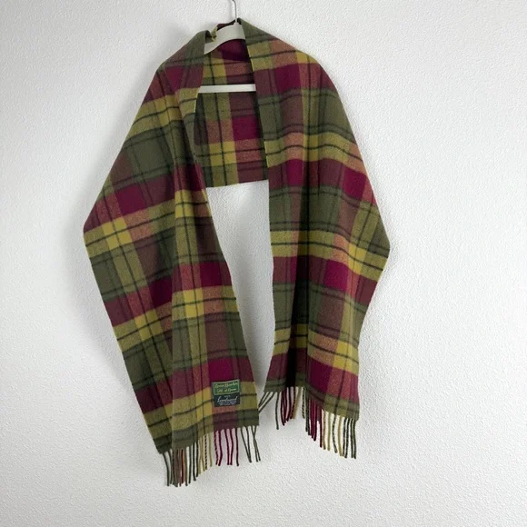 VTG Vintage Lester Bowden of Epsom 100% Lambswool Plaid Scarf - Picture 1 of 6